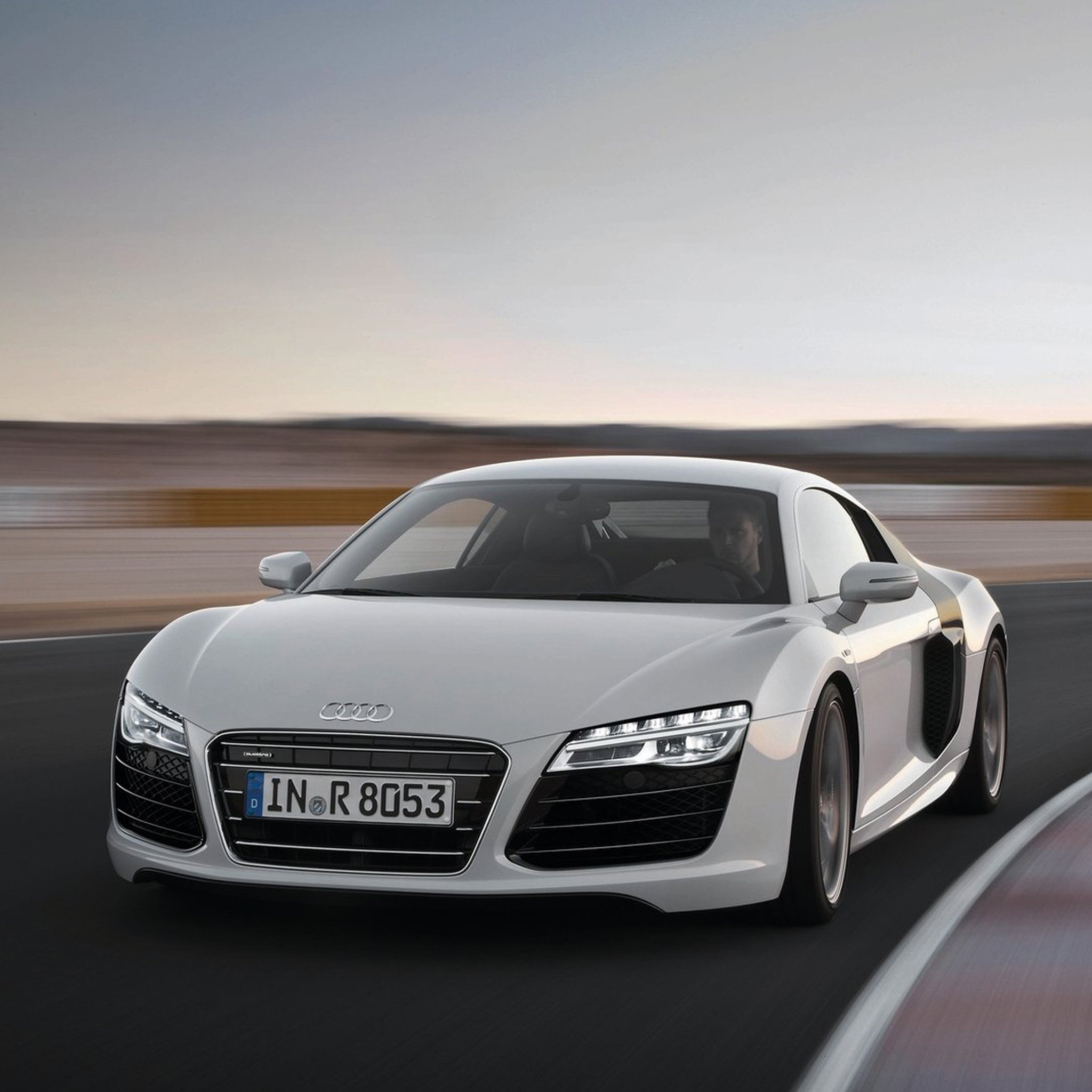 宝马 改装 黑色 苹果手机高清壁纸 2048x2048_