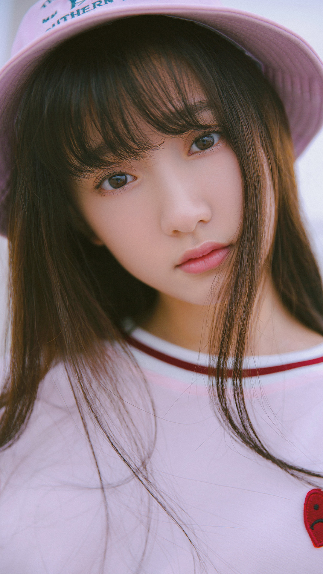 可爱小女孩 苹果手机高清壁纸 1080x1920_爱思助手