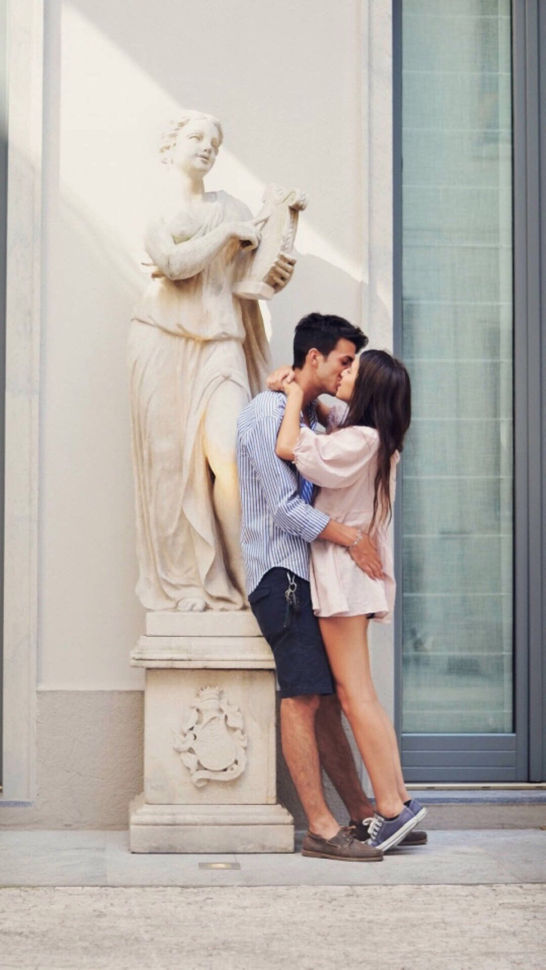 男女kiss 接吻 爱情