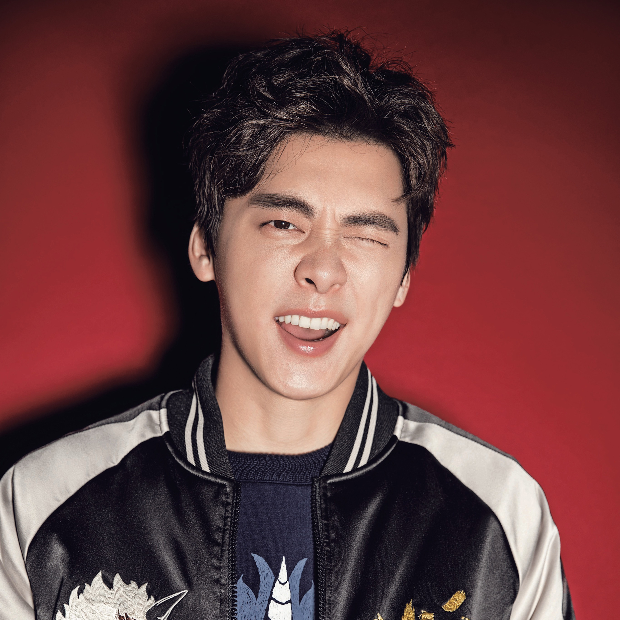 李易峰 帅气 歌手 演员 苹果手机高清壁纸 2048