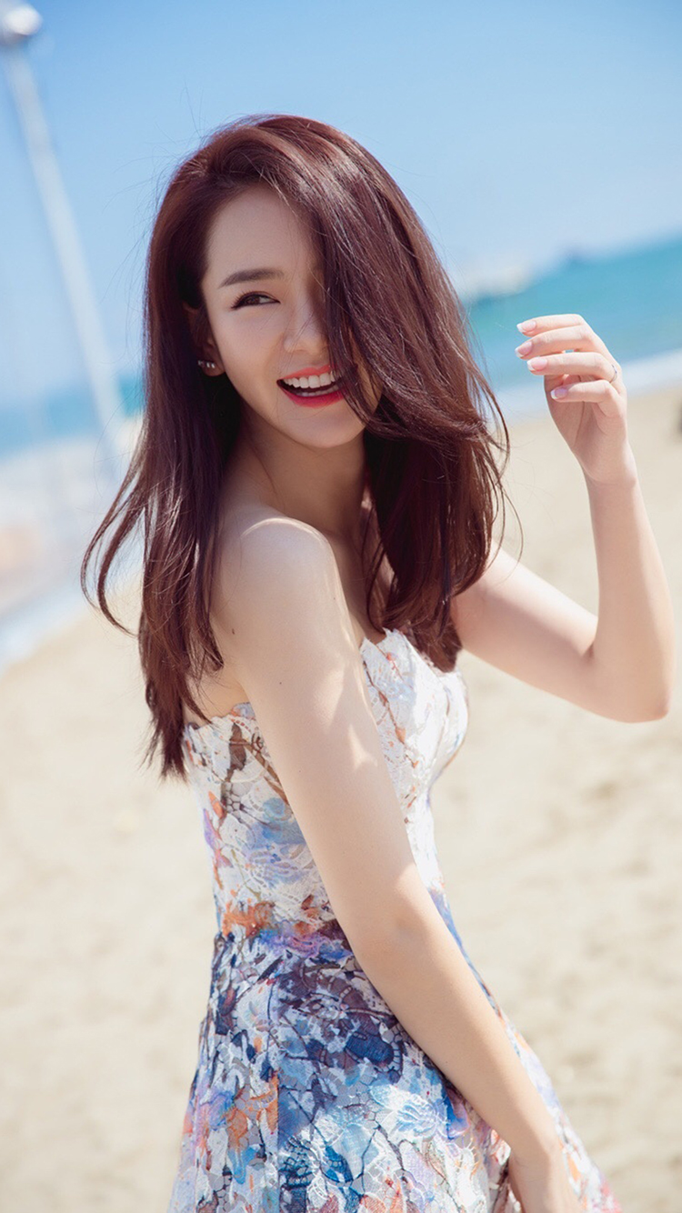 李成敏 克拉拉 clara 演员 性感女星 苹果手机高清壁纸 750x1334 爱思