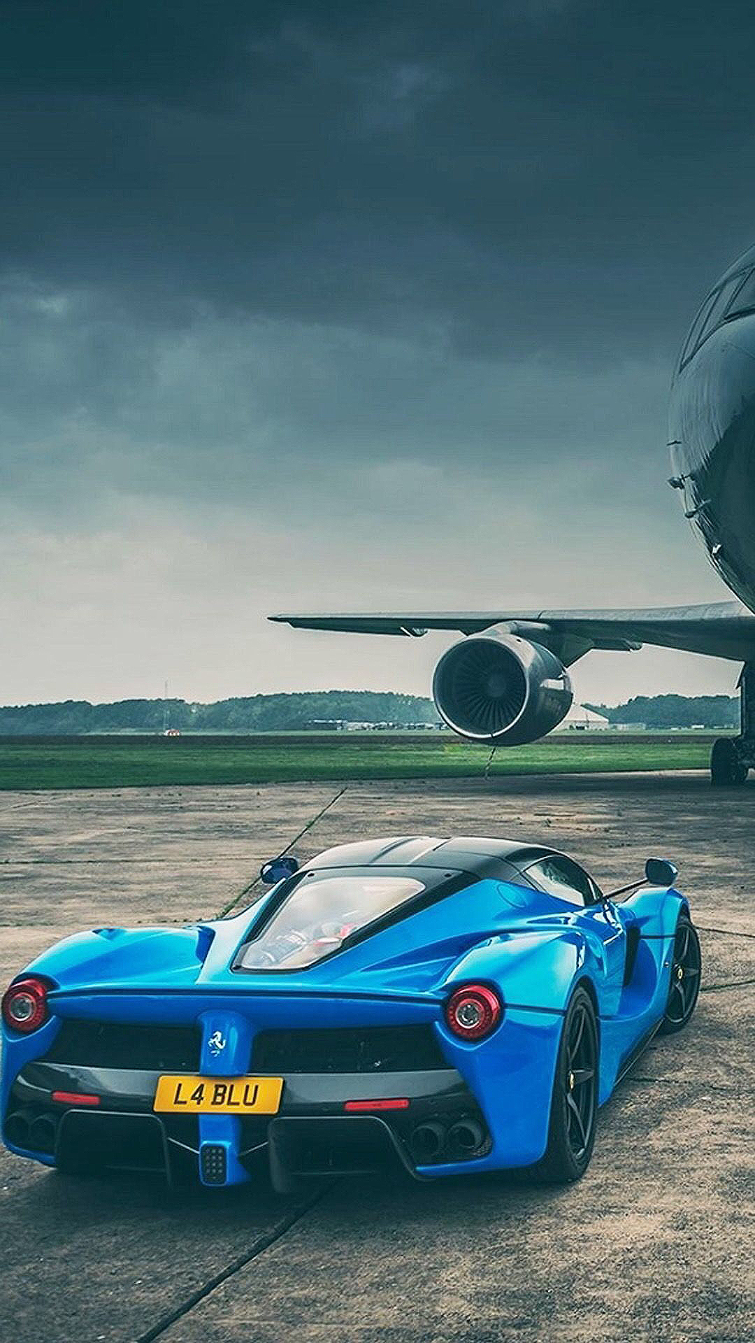 法拉利 超级跑车 炫酷 机场 飞机