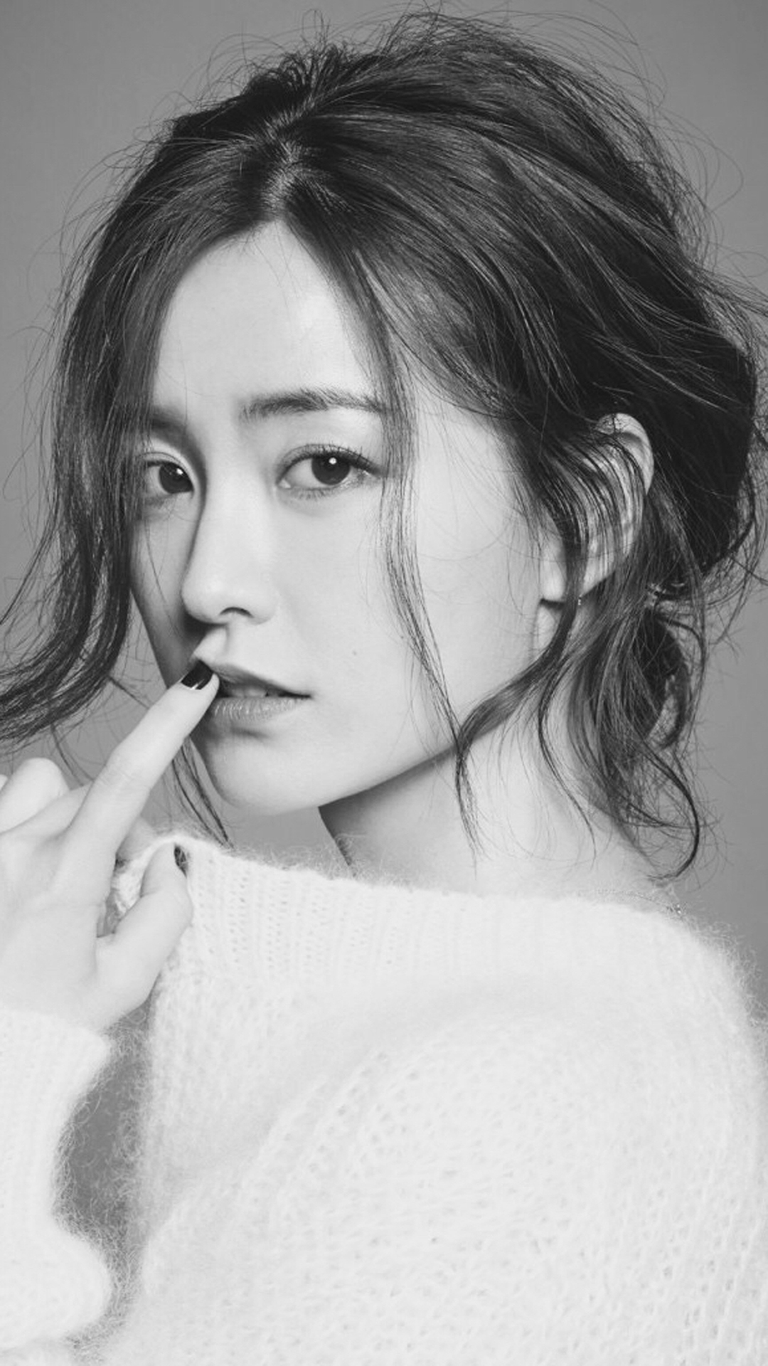 性感 黑白 身材 女人 欧美 苹果手机高清壁纸 1080x