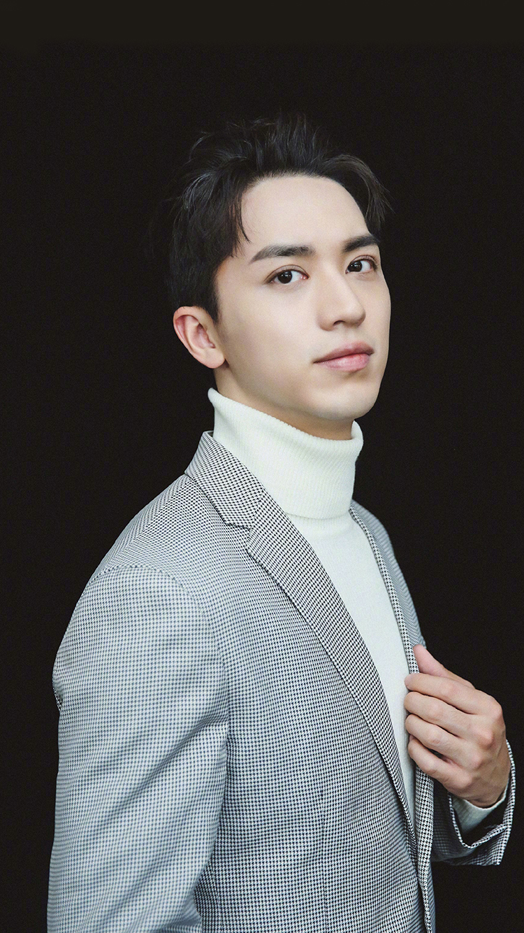 胡歌 演员 明星 西服 香水 苹果手机高清壁纸 7